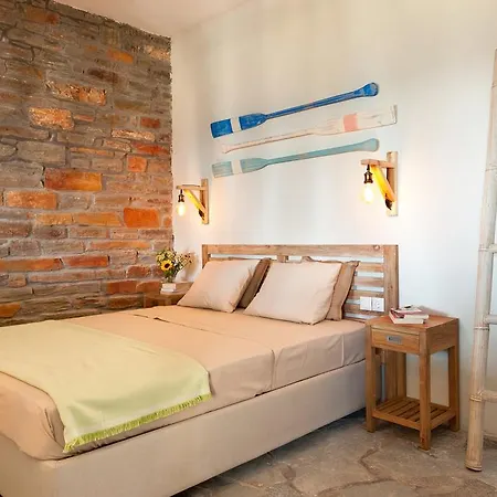 Sea & Stone Villa