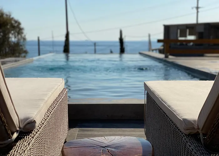 Sea & Stone * Koundouros