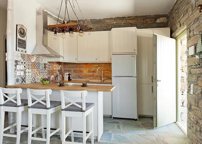 Sea & Stone * Koundouros